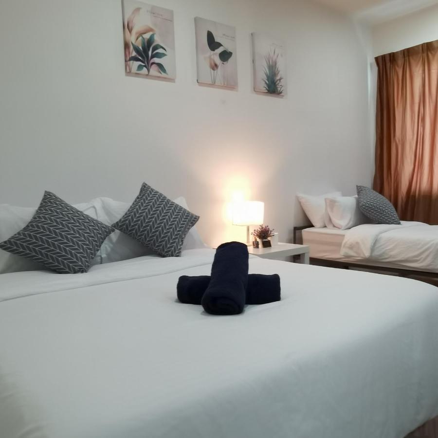 Alami Homestay Trefoil كوالا سيلانجور المظهر الخارجي الصورة
