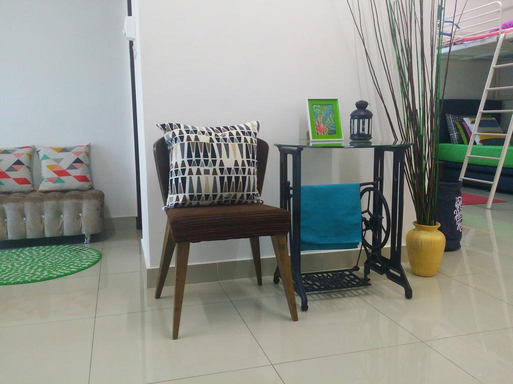 Alami Homestay Trefoil كوالا سيلانجور المظهر الخارجي الصورة